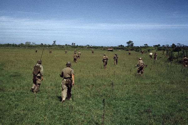 Robert Capa, [A Nam Dinh-ből Thái Bình felé vezető úton, Indokína (Vietnam)], 19