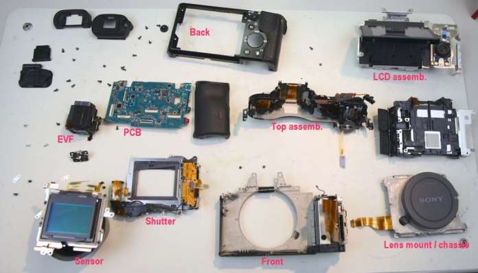 Sony7r%20inside3